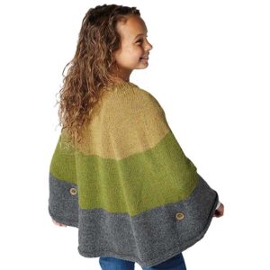 Strikket pige poncho